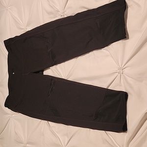 Athleta Crux Capri Mesh Legging